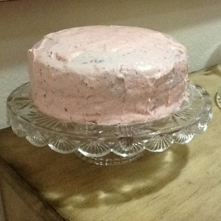 Aunt Leola Rimes's Strawberry Cake