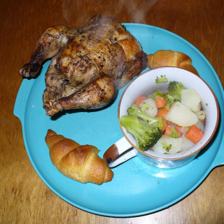 Bachelor Chow - Rotisserie Cornish Hen, Potatoes, Broccoli & Carrot Dinner
