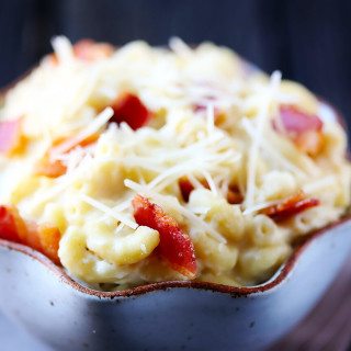 Bacon and Truffle Oil Macaroni and Cheese