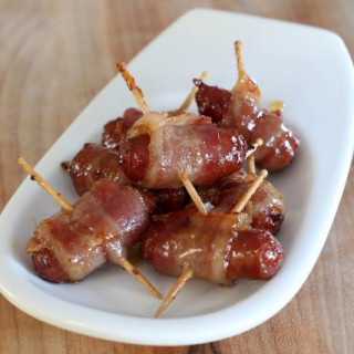 Bacon Wrapped Mini Hot Dogs With Maple and Brown Sugar Sauce