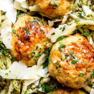 Baked Chicken Meatballs with Broccoli Pesto Pasta