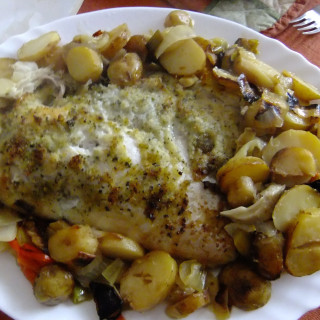 Garlicky Baked Fish with Lemon and Vegetables