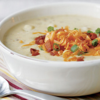 Baked Potato &amp; Leek Soup with Cheddar &amp; Bacon