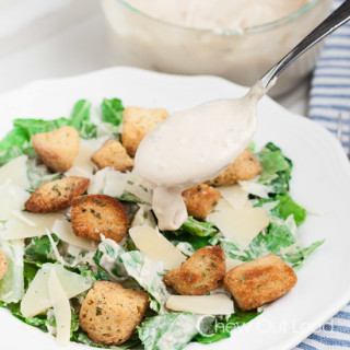 Best Creamy Caesar Salad