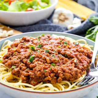 Best Ever Spaghetti and Meat Sauce (Easy Family Meal)