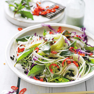 Black Rice Ginger And Papaya Salad With Creamy Coconut Dressing