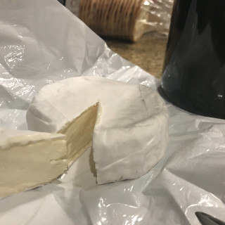 Bloom-Rinded Brie 