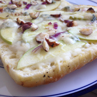 Blue Cheese Focaccia &quot;Pizza&quot; with Apple, Hazelnuts and Red Onion
