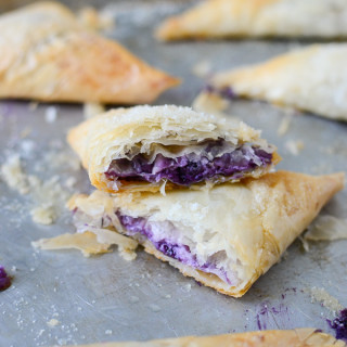 Blueberry Phyllo Dough Turnovers