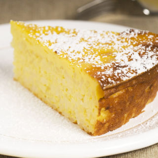 Mango Semolina Cake | Mango Sooji cake - Yummy Tales Of Tummy