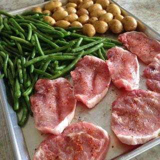 Boneless Pork Chops and Veggies Sheet Pan Dinner