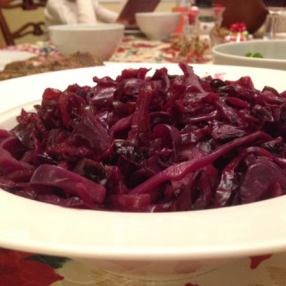 Braised Red Cabbage with Dried Cranberries