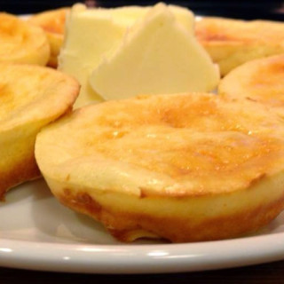 Brazilian Cheese Breads (low carb)