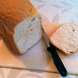 Breadmaker Bread: Basic Large Size White Loaf