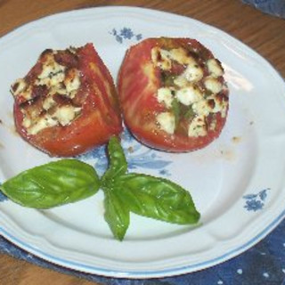 Broiled Tomatoes with Feta Cheese