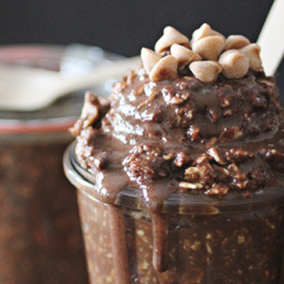 Brownie Batter Overnight Protein Oatmeal