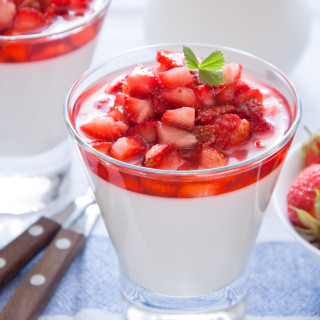 Buttermilk Panna Cotta with Strawberries