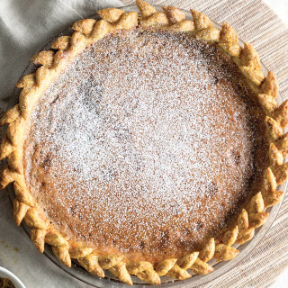 Butterscotch Pie with Coconut Curry Crust