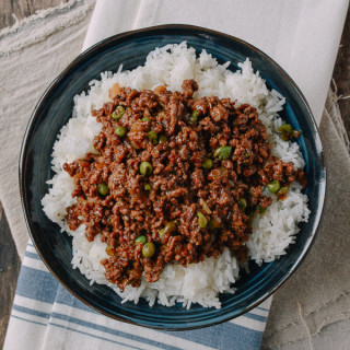Cantonese Beef Rice Bowls