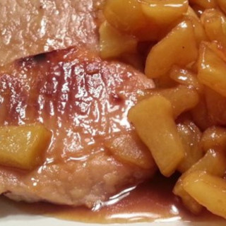 Caramel Apple Pork Chops Recipe