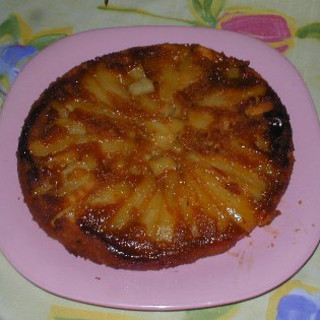 Caramelized Pear And Ginger Upside Down Cake