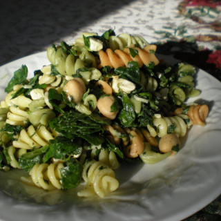 Cavatappi and Garbanzo beans with Spinach and Feta