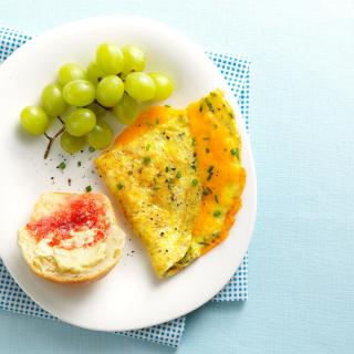 Cheesy Chive Omelet Recipe