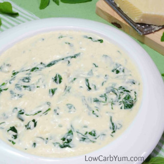 Cheesy Low Carb Creamed Spinach