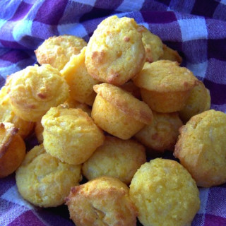 Cheesy Mini Corn Muffins