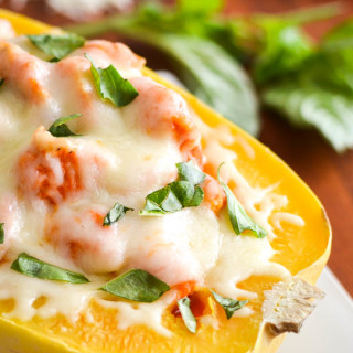 Cheesy Spaghetti Squash Boats with Chicken & Roasted Red Pepper Cream Sauce