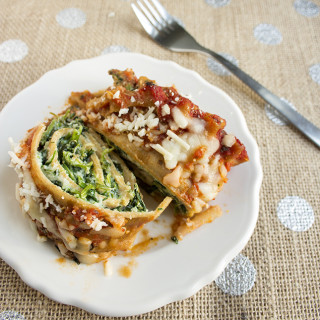 Cheesy Spinach and Mushroom Lasagna Rolls