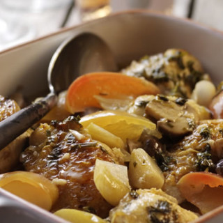 Chicken Fricassee with Apples in a Wine Sauce