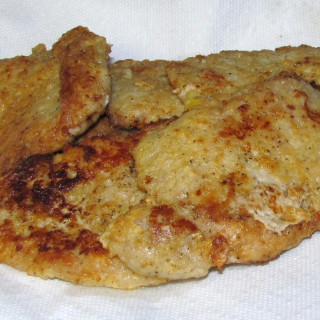 Chicken Fried Pork Chops and Cream Gravy