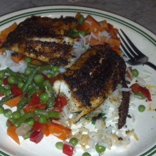 Chili-rubbed Tilapia with Asparagus and Lemon image