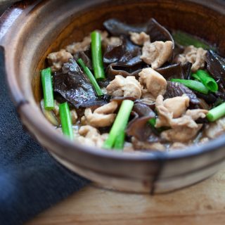 Chinese Chicken Stew with Black Fungus