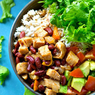 Chipotle Chicken and Beans Rice Salad Bowls