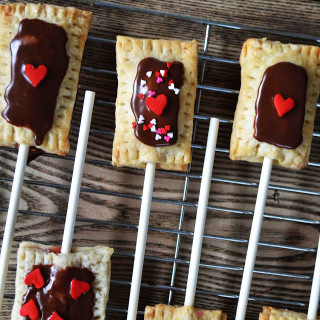 Chocolate and Red Wine Tart Pops