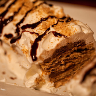 Chocolate-Banana Graham Refrigerator "Cake"