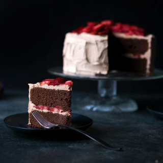 Chocolate Cake with Macerated Strawberries