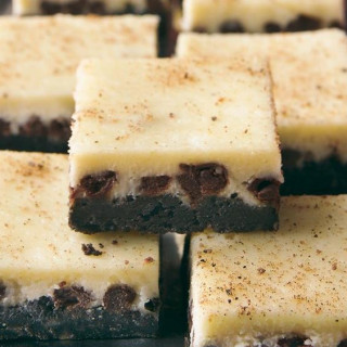 Chocolate-Eggnog Cheesecake Squares