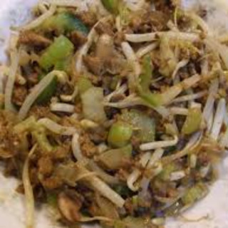 chop suey noodles chop suey noodles