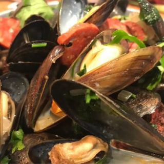 Chorizo mussels(moules) with white wine