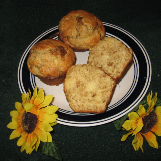 Cinnamon-Ripple Coffee Cake Muffins