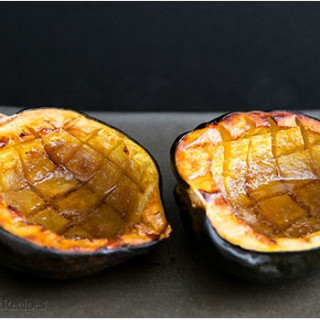 calories in baked acorn squash