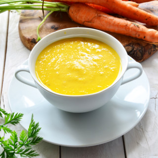 Classic Carrot and Coriander Soup