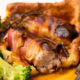 Classic English Toad In The Hole Recipe
