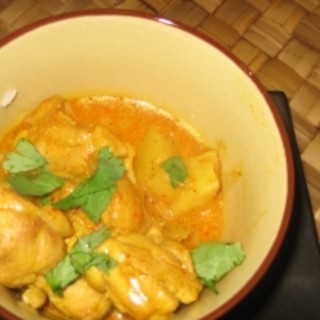 Coconut chicken curry stew