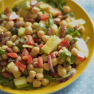 Coconut Curry Chickpea and Apple Salad