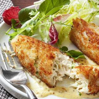 Crabmeat Cakes with Mustard Sauce