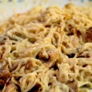 Crockpot Chicken in Sour Cream Cheese Sauce with Noodles